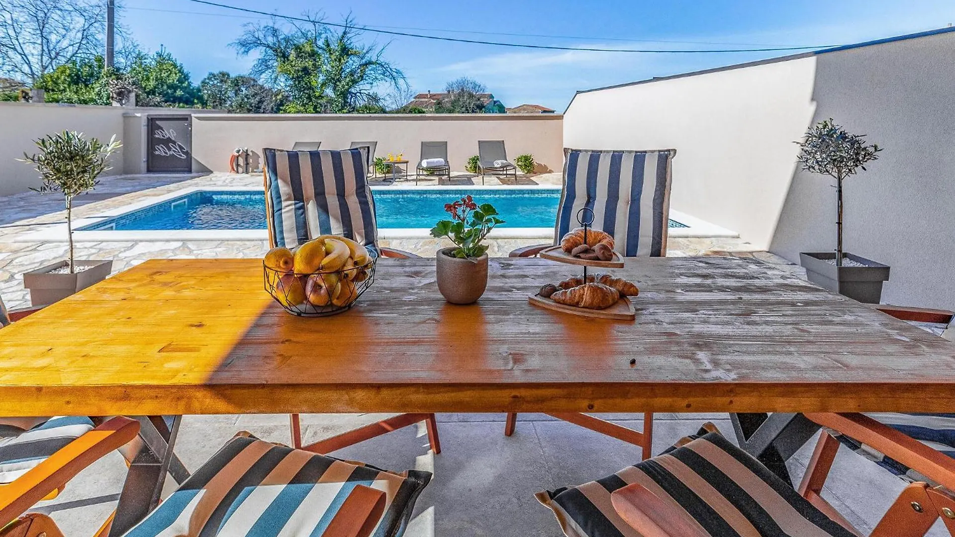 3 Bedroom Awesome Home In Vodnjan Holiday home